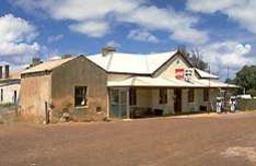 Old Hotel in Wangary