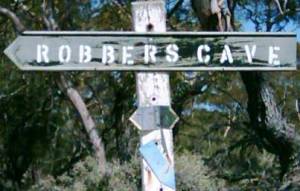 Wegweiser zur Robbers Cave