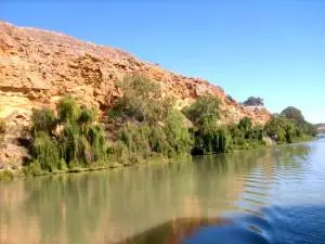 Klippen am Ufer des Murray